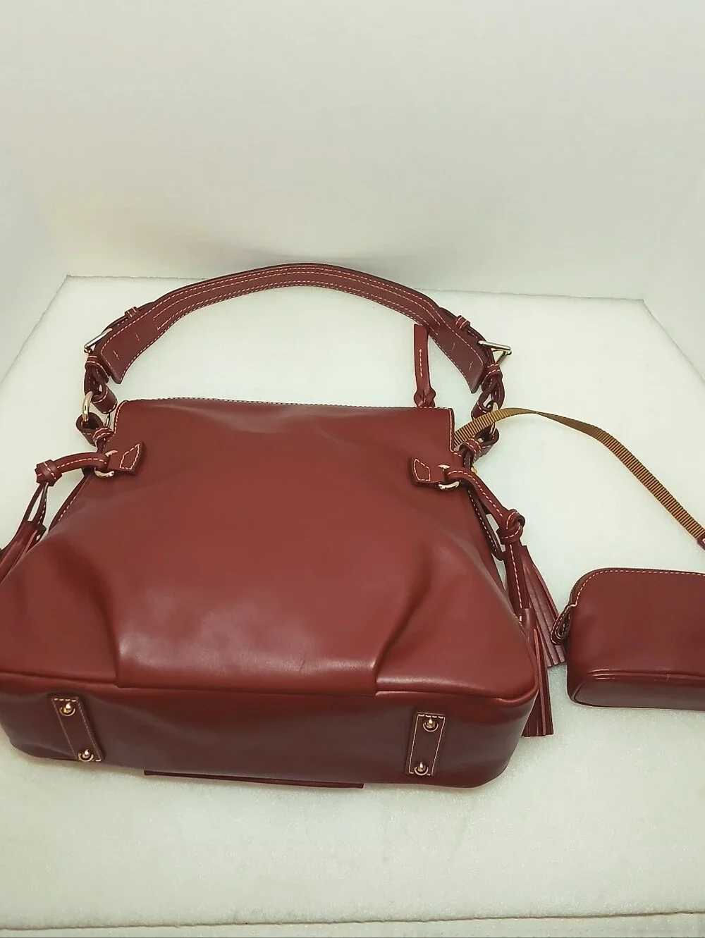 Dooney & Bourke Teagan Newford Hobo Shoulder Bag Leather Purse Medium